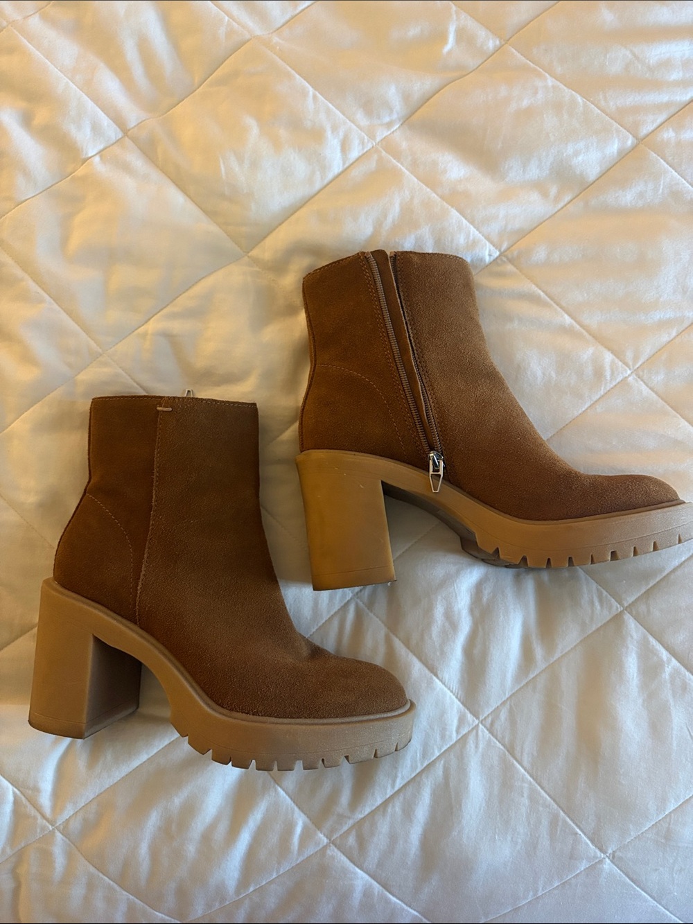 〰️ dolce vita chunky boots